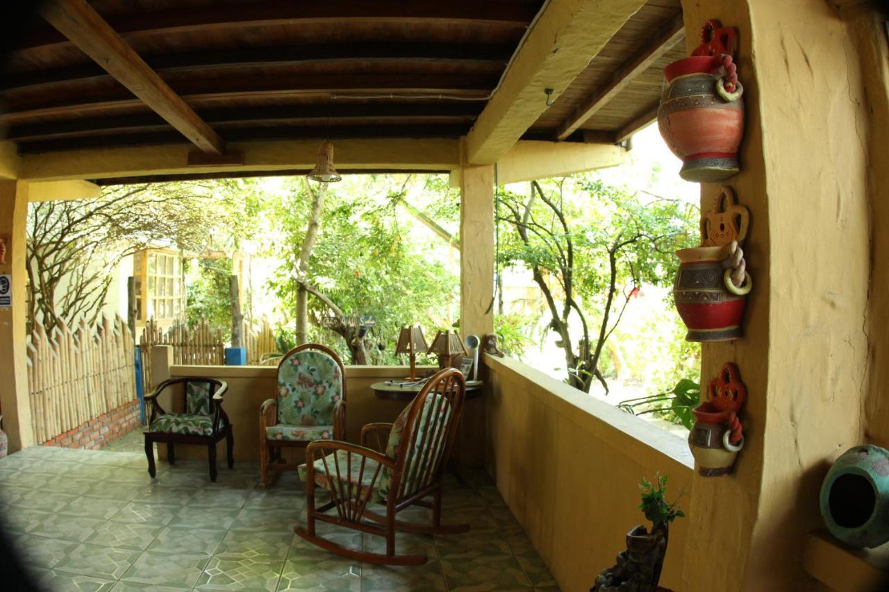 Hosteria Cabanas Itapoa Puerto López Exterior foto
