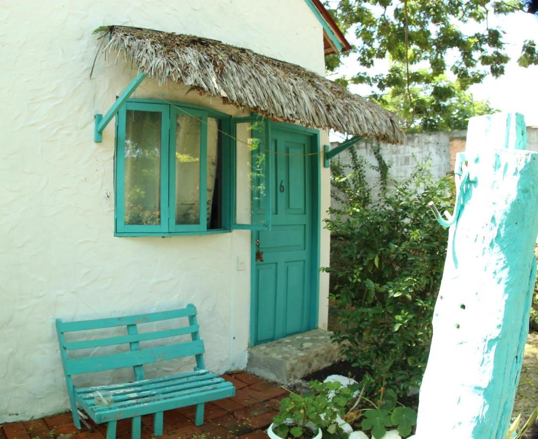 Hosteria Cabanas Itapoa Puerto López Exterior foto