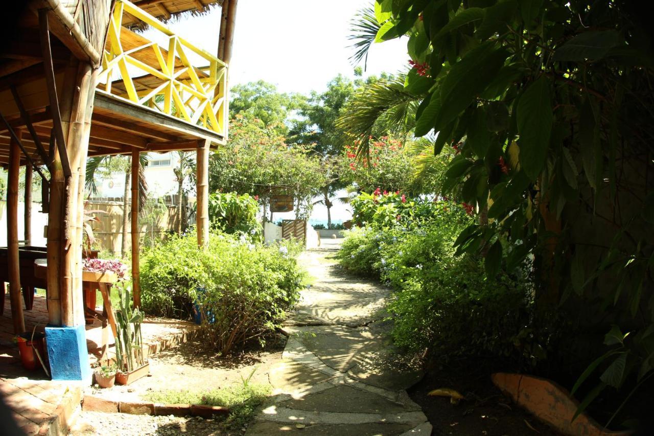 Hosteria Cabanas Itapoa Puerto López Exterior foto