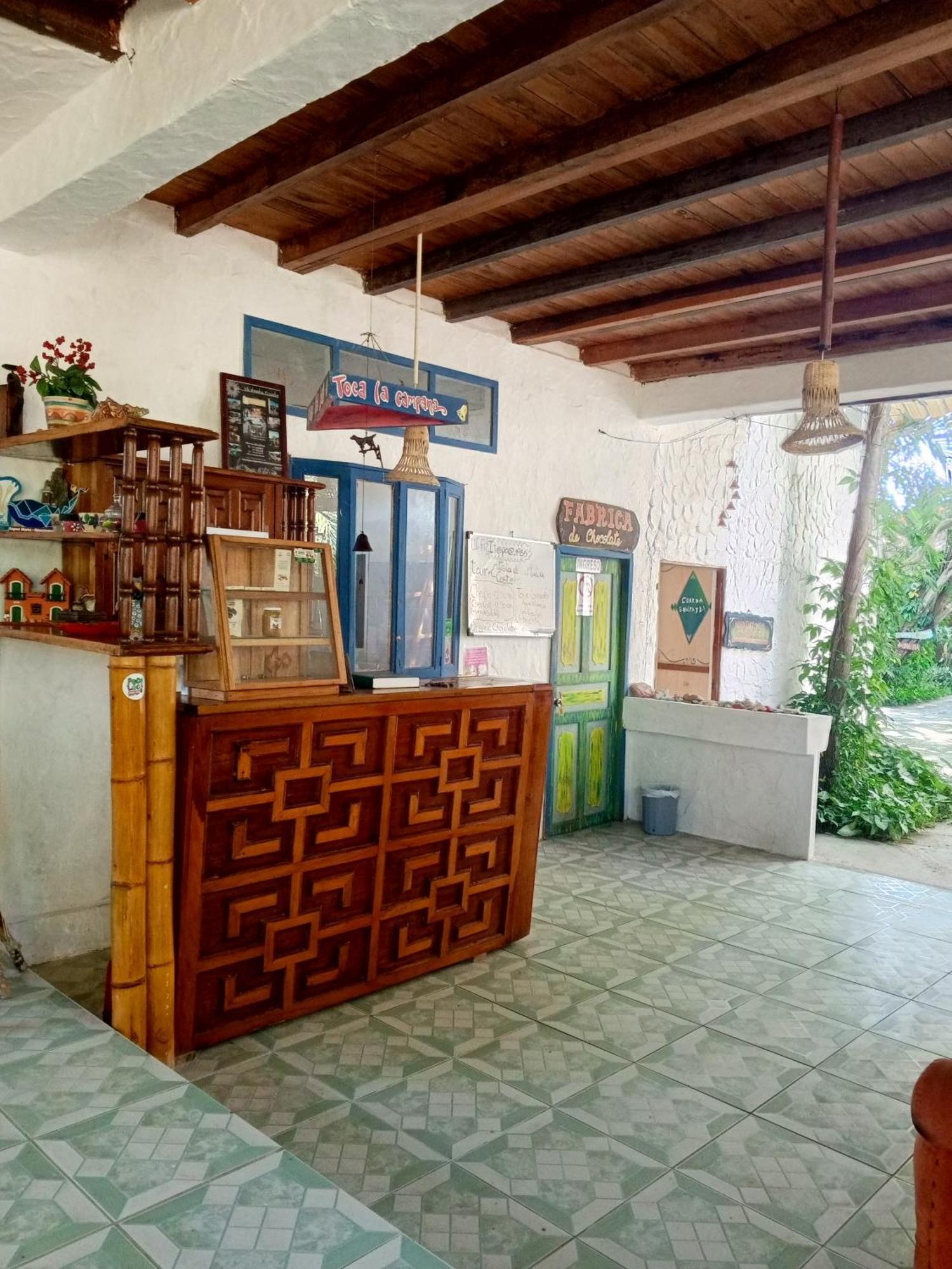Hosteria Cabanas Itapoa Puerto López Exterior foto