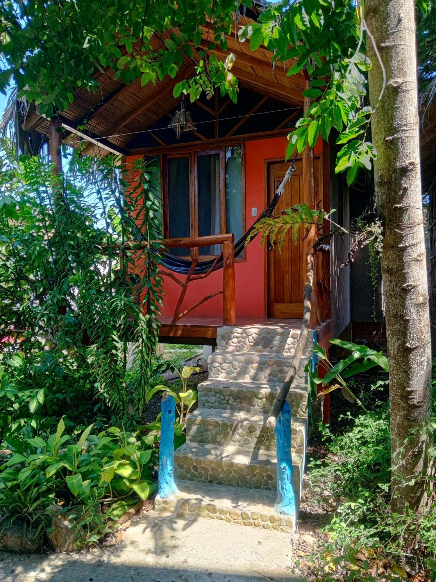 Hosteria Cabanas Itapoa Puerto López Exterior foto